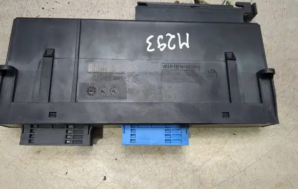 BMW 1 E81 E87 Comfort/convenience module 532304D09 0101692 S61356983
