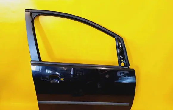 Ford Focus C-MAX Front door