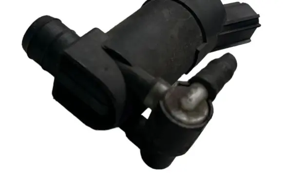 Ford Focus Windscreen/windshield washer pump PA6GB25