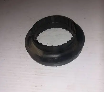 Volvo V50 Front upper strut mount 