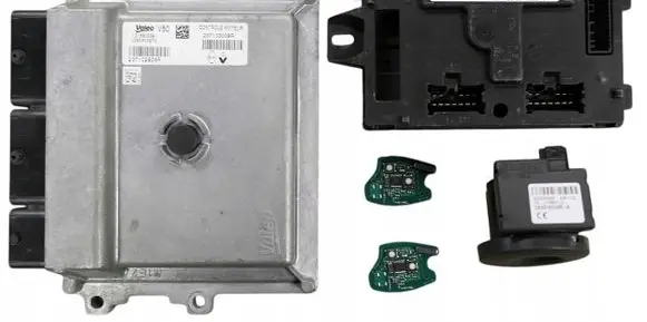 Dacia Logan I Engine ECU kit and lock set 237103008R