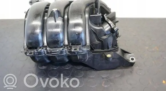 Toyota Yaris XP210 Intake manifold 17101F3040