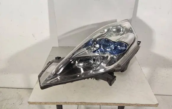 Nissan Leaf I (ZE0) Headlight/headlamp 260603NF5B