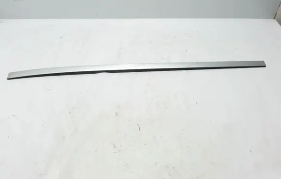 Volvo XC70 Roof trim bar molding cover 39992726