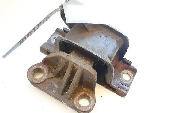 Opel Corsa D Engine mount bracket 13130745
