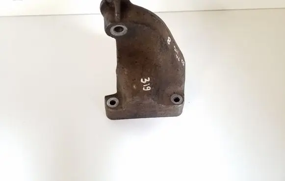 Mercedes-Benz E W211 Engine mounting bracket A6422230004