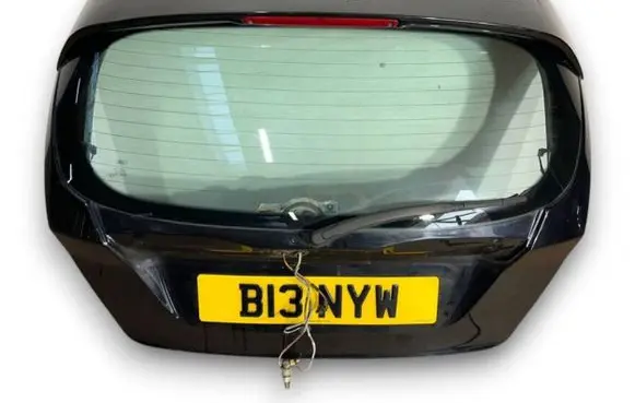 Ford Fiesta Tailgate/trunk/boot lid