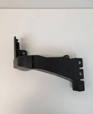 Hyundai i40 Radiator support slam panel bracket 641463Z000