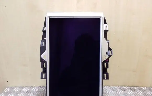 Tesla Model S Screen/display/small screen 104500603A
