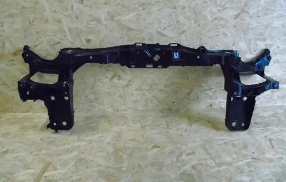 Renault Kangoo II Top upper radiator support slam panel