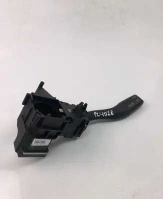 Audi A6 S6 C5 4B Indicator stalk 4E0953513A
