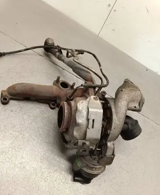 Volkswagen PASSAT B7 Turbo 03L253016T 0T012442 7755171