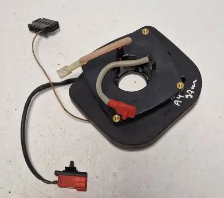 Audi A4 S4 B5 8D Steering wheel 4D0951543D 00001018589 097139121