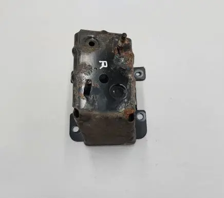 Nissan Leaf II (ZE1) Rear shock/impact absorber stay/bar 