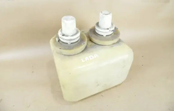 Lada 2107 Windshield washer fluid reservoir/tank 