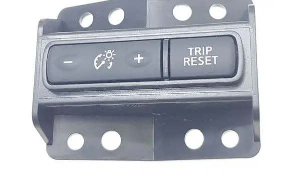Nissan Qashqai Other switches/knobs/shifts 01117C