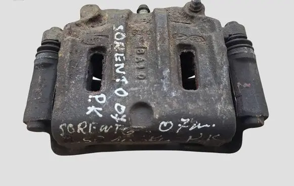 KIA Sorento Front brake caliper