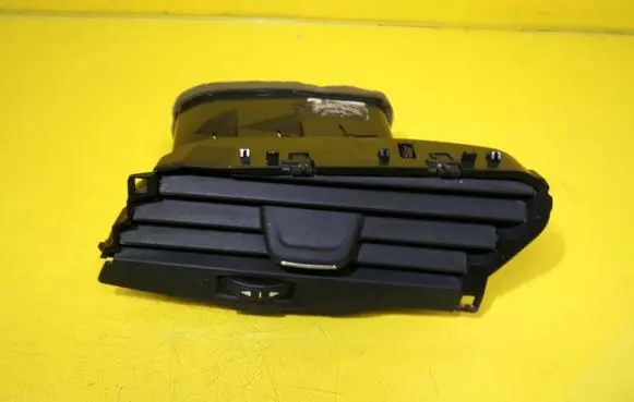 Opel Corsa E Dashboard side air vent grill/cover trim 13377947 464000934