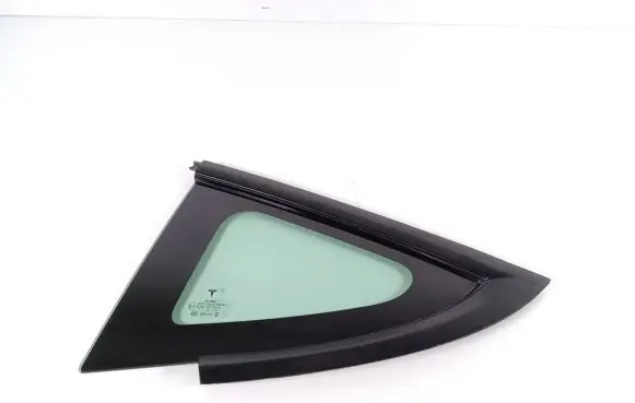 Tesla Model 3 Rear side window 151497801C