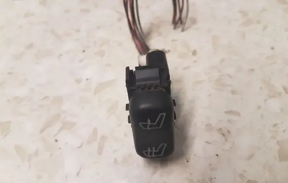 Mercedes-Benz ML W163 Seat heating switch 1638200210 03100620