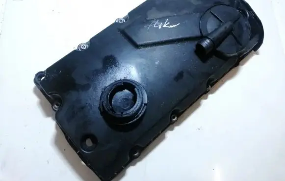 Audi A6 S6 C5 4B Rocker cam cover 038103475n