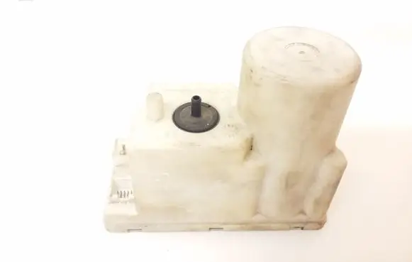 Audi 100 S4 C4 Central locking vacuum pump 4A0862257H