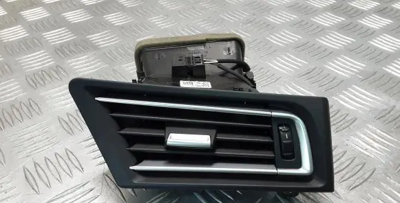 BMW 7 F01 F02 F03 F04 Dashboard side air vent grill/cover trim 9115858