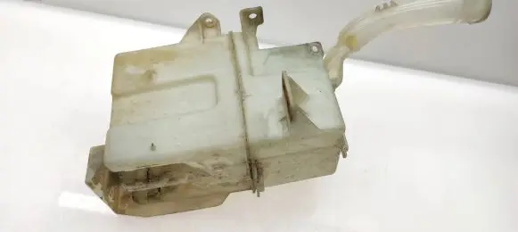Mitsubishi Outlander Windshield washer fluid reservoir/tank 060851103