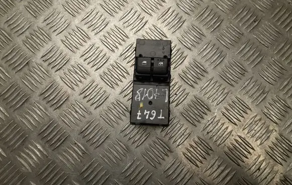 KIA Rio Electric window control switch 93570H8700