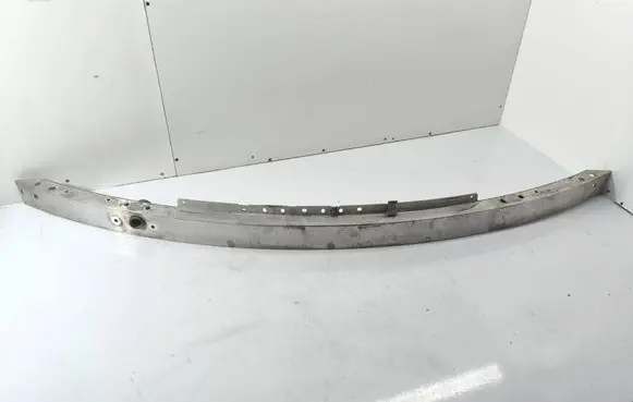 Mercedes-Benz E W212 Front bumper cross member A2046205934