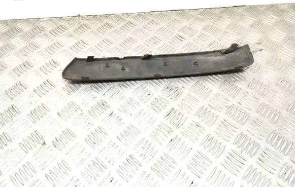 Ford Focus Front bumper splitter molding 4M5117E909AF