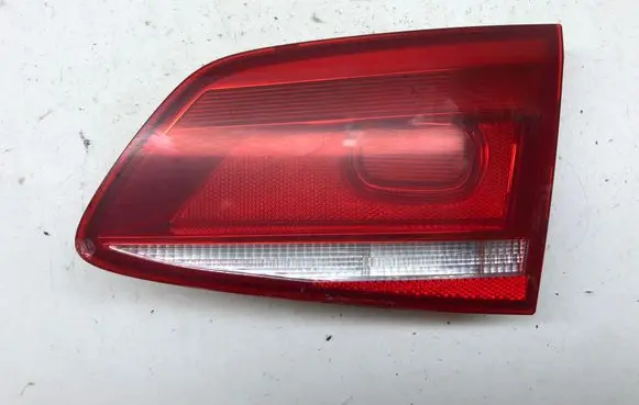 Volkswagen PASSAT B7 Tailgate rear/tail lights 3AF945094C