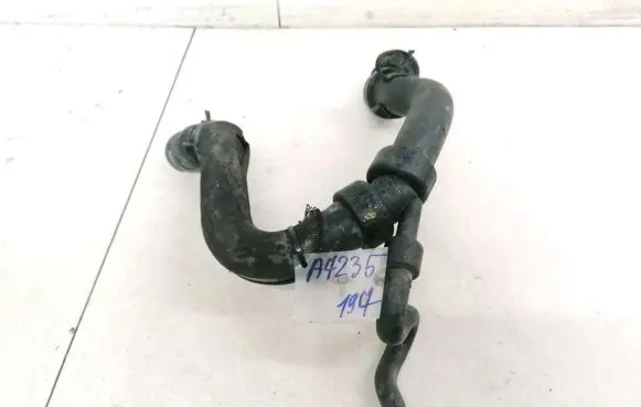 Audi A6 S6 C5 4B Engine coolant pipe/hose 4B0121101