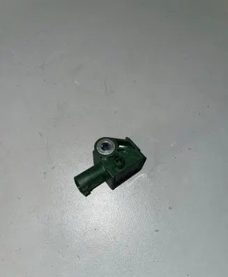 Mercedes-Benz E A207 Airbag deployment crash/impact sensor A1729056000 5WK44192