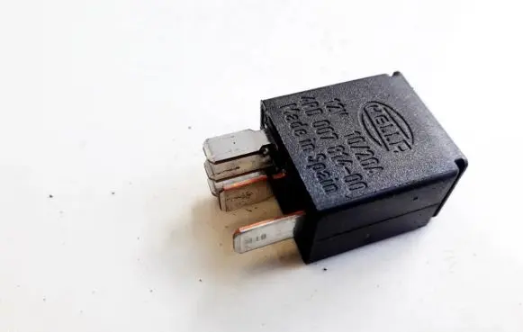 Volvo S60 Other relay 4RD00781400 4RD007814-00