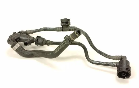 Mercedes-Benz C W205 Engine coolant pipe/hose 0005061000