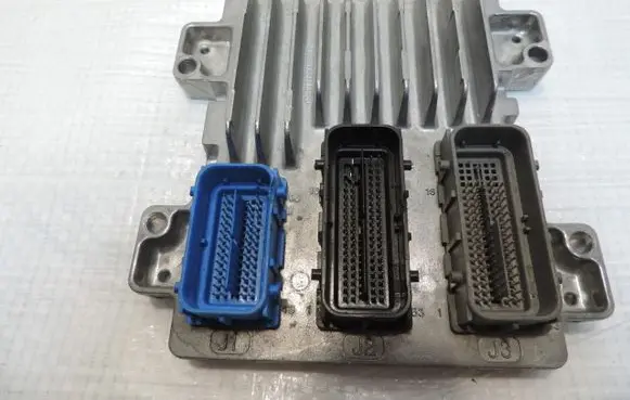 Opel Astra J Engine control unit/module ECU 12660714