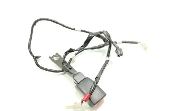 Lexus GS 300 350 430 450H Front seatbelt buckle E034501