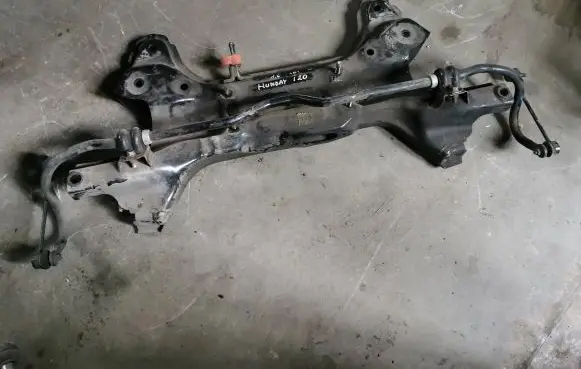 Hyundai i20 (PB PBT) Front subframe