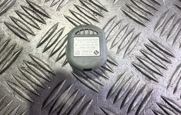 Mercedes-Benz C W204 Sensor A2048702751