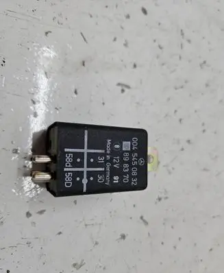 Mercedes-Benz E W124 Other relay 0045450832
