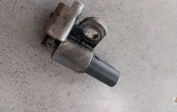 Peugeot 307 Camshaft position sensor 9645844080