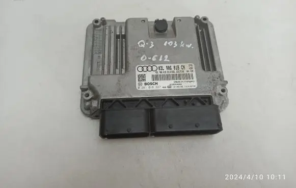 Audi Q3 8U Engine control unit/module 03L906018CN 03L906018ES