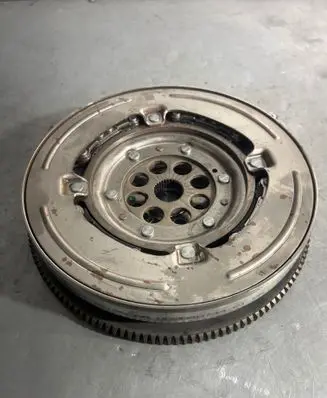 Mini One - Cooper F56 F55 Flywheel 13103810 5A40868