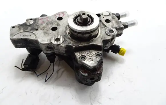 Mercedes-Benz CLC CL203 Fuel injection high pressure pump 0445010143 A6460700401