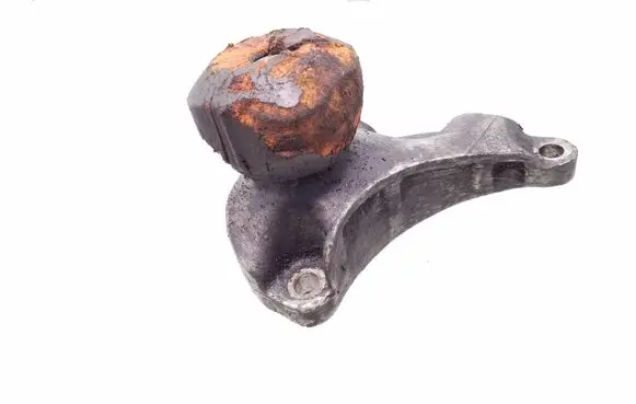 Audi A6 S6 C6 4F Engine mounting bracket 4F0199343M