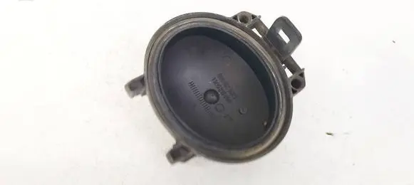 Headlight/headlamp dust cover