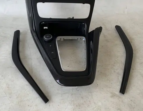 Ford Focus Center console BM51A24184BCE BM51A24185BCE