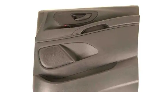 Mercedes-Benz Vito Viano W447 Front door card panel trim