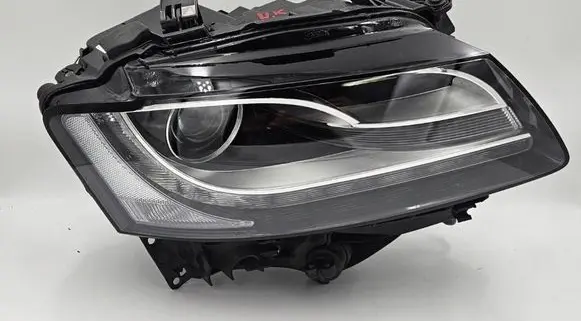 Audi A5 8T 8F Headlight/headlamp 8T0941004AK A361NKLOSZ